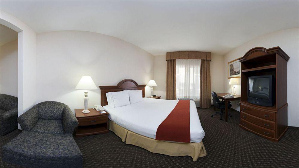 Holiday Inn Express Hotel & Suites Marion By Ihg Eksteriør billede