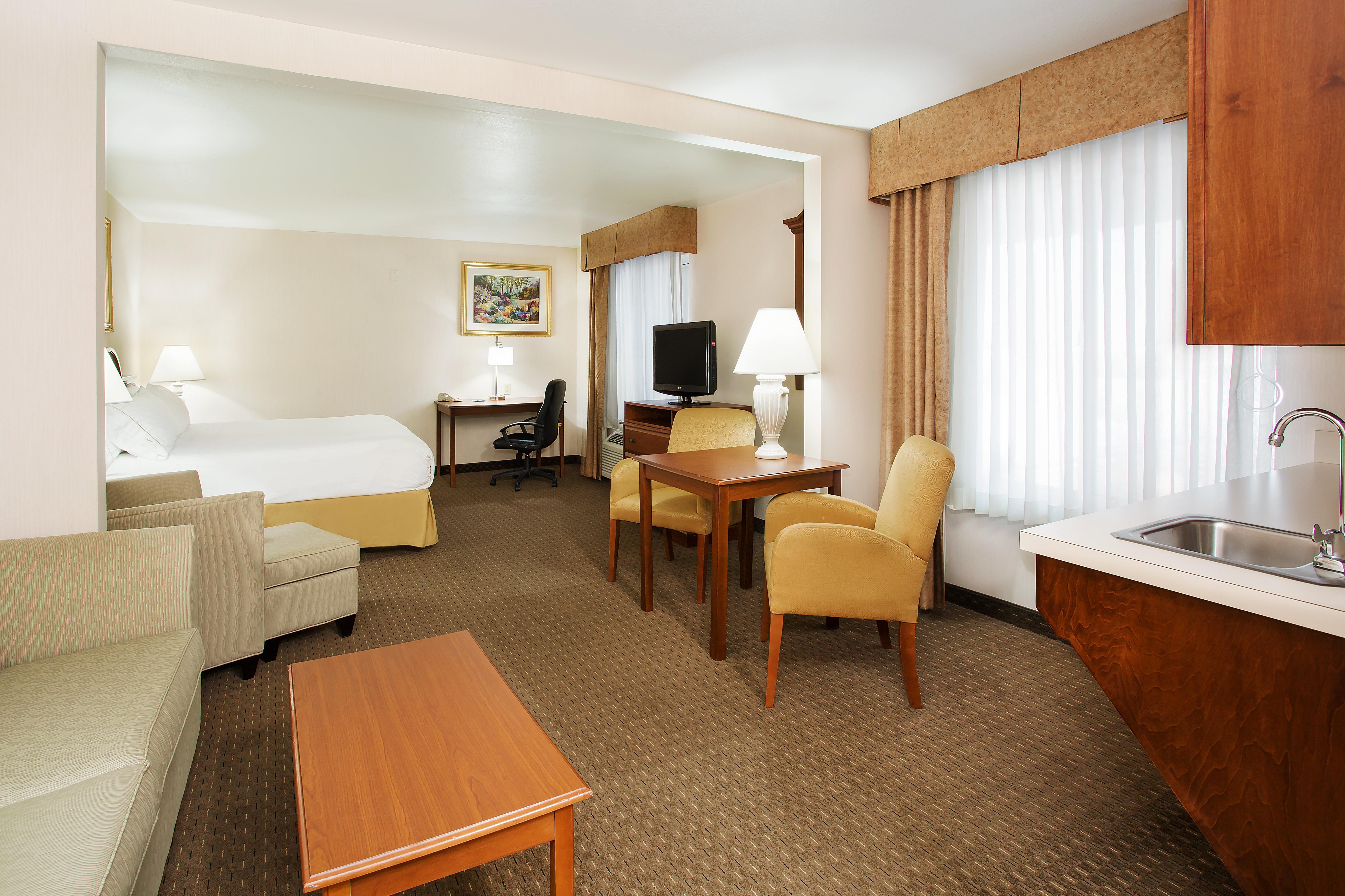 Holiday Inn Express Hotel & Suites Marion By Ihg Eksteriør billede