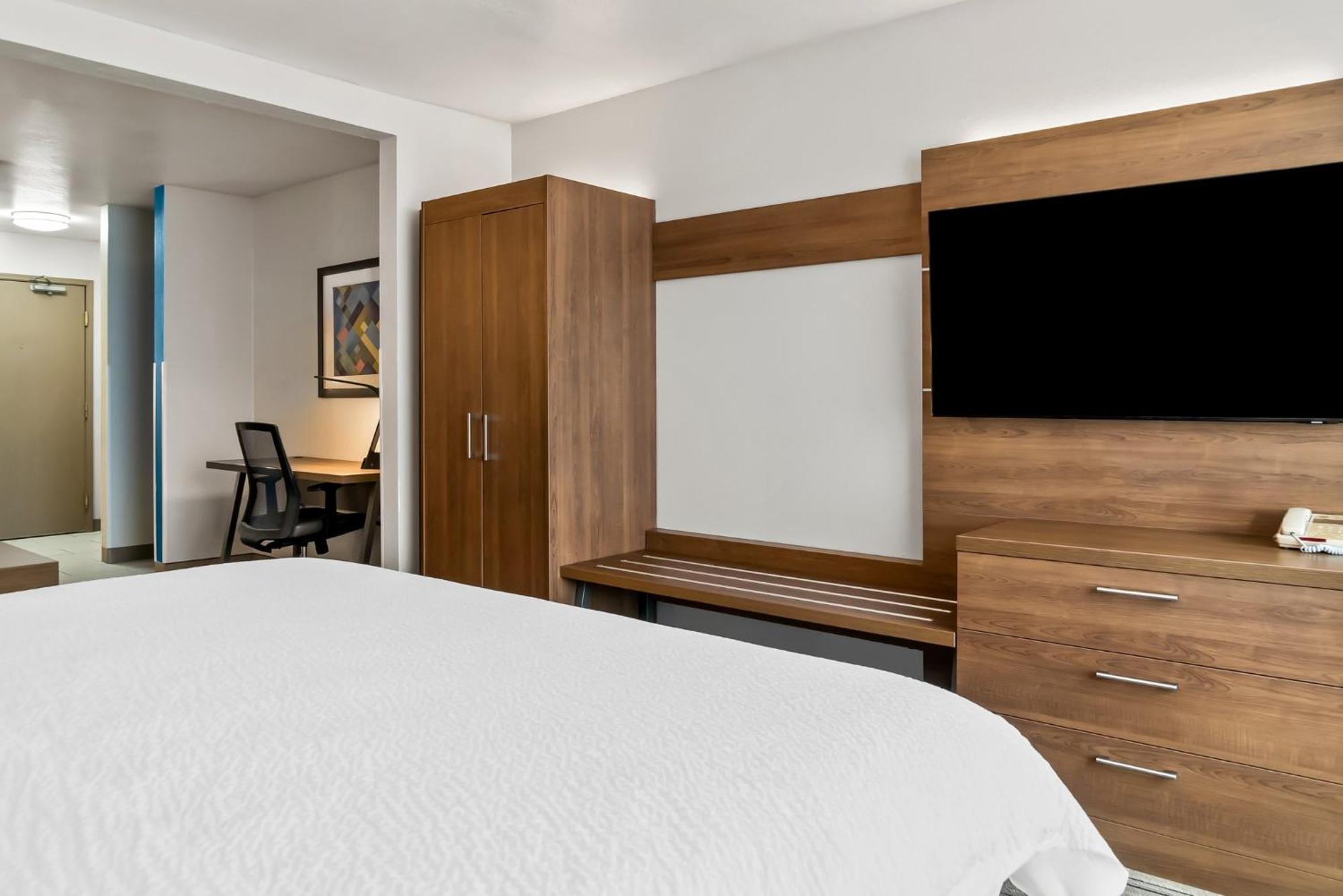 Holiday Inn Express Hotel & Suites Marion By Ihg Eksteriør billede