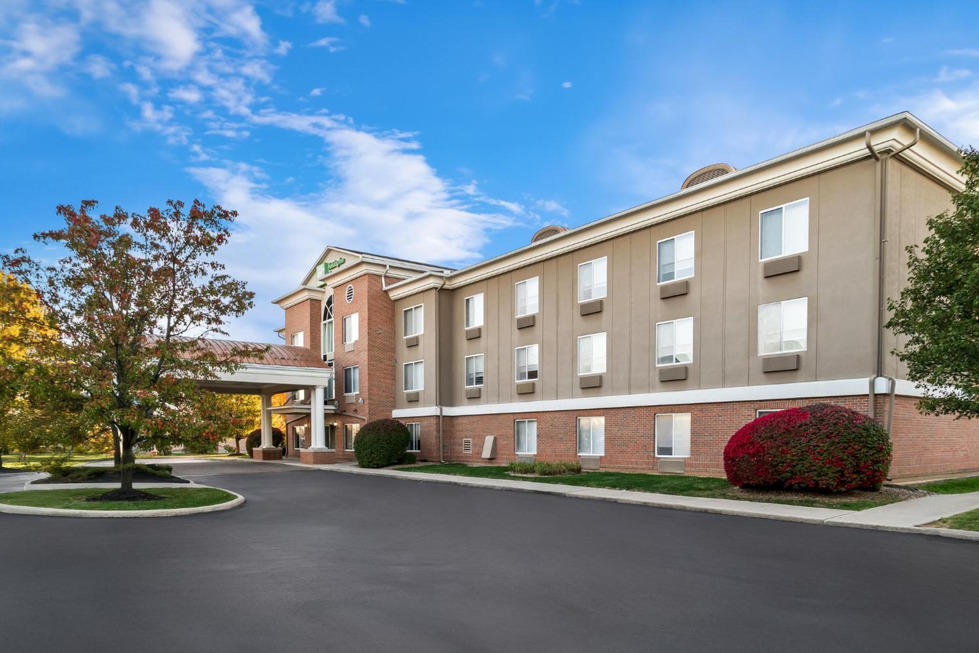 Holiday Inn Express Hotel & Suites Marion By Ihg Eksteriør billede