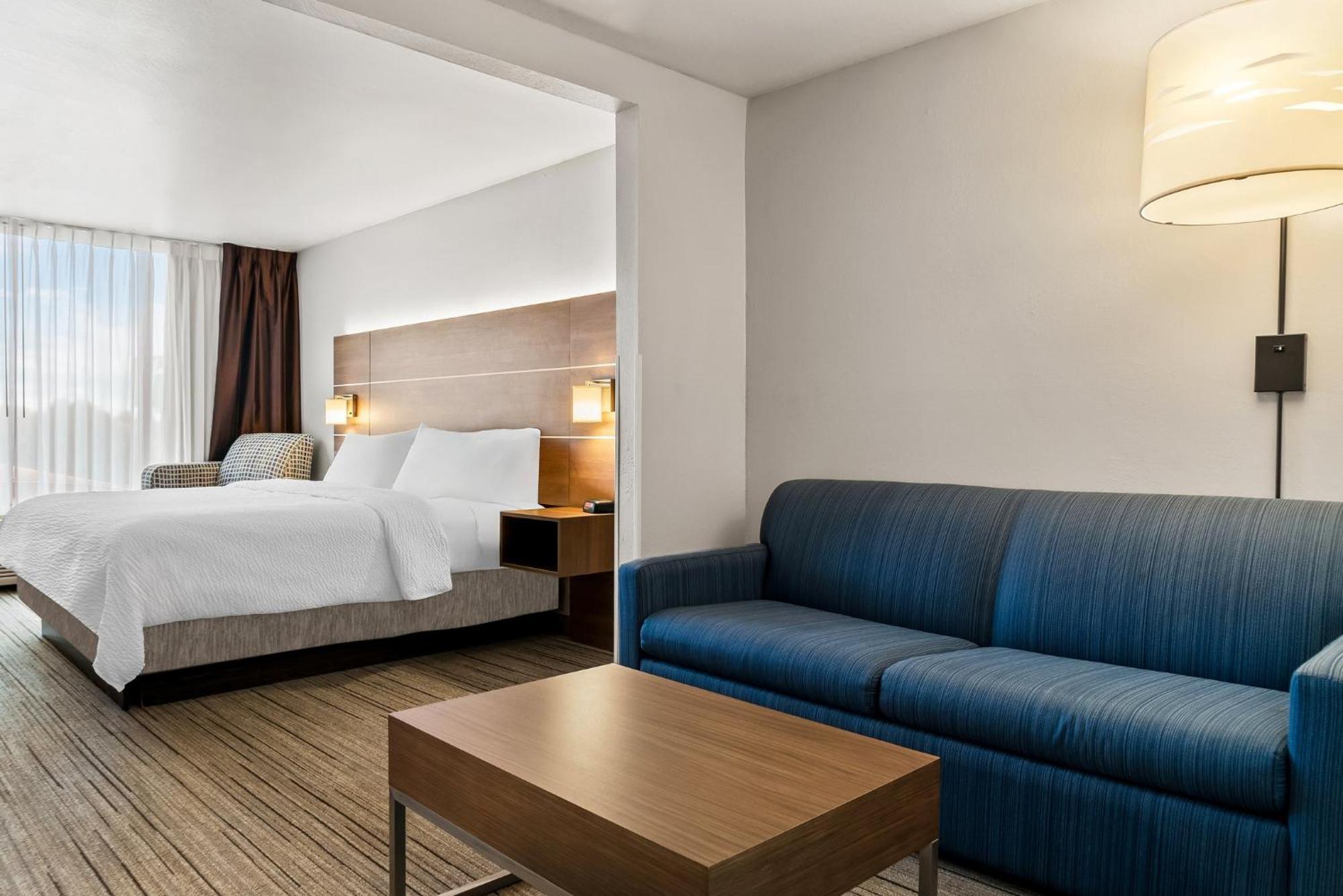 Holiday Inn Express Hotel & Suites Marion By Ihg Eksteriør billede