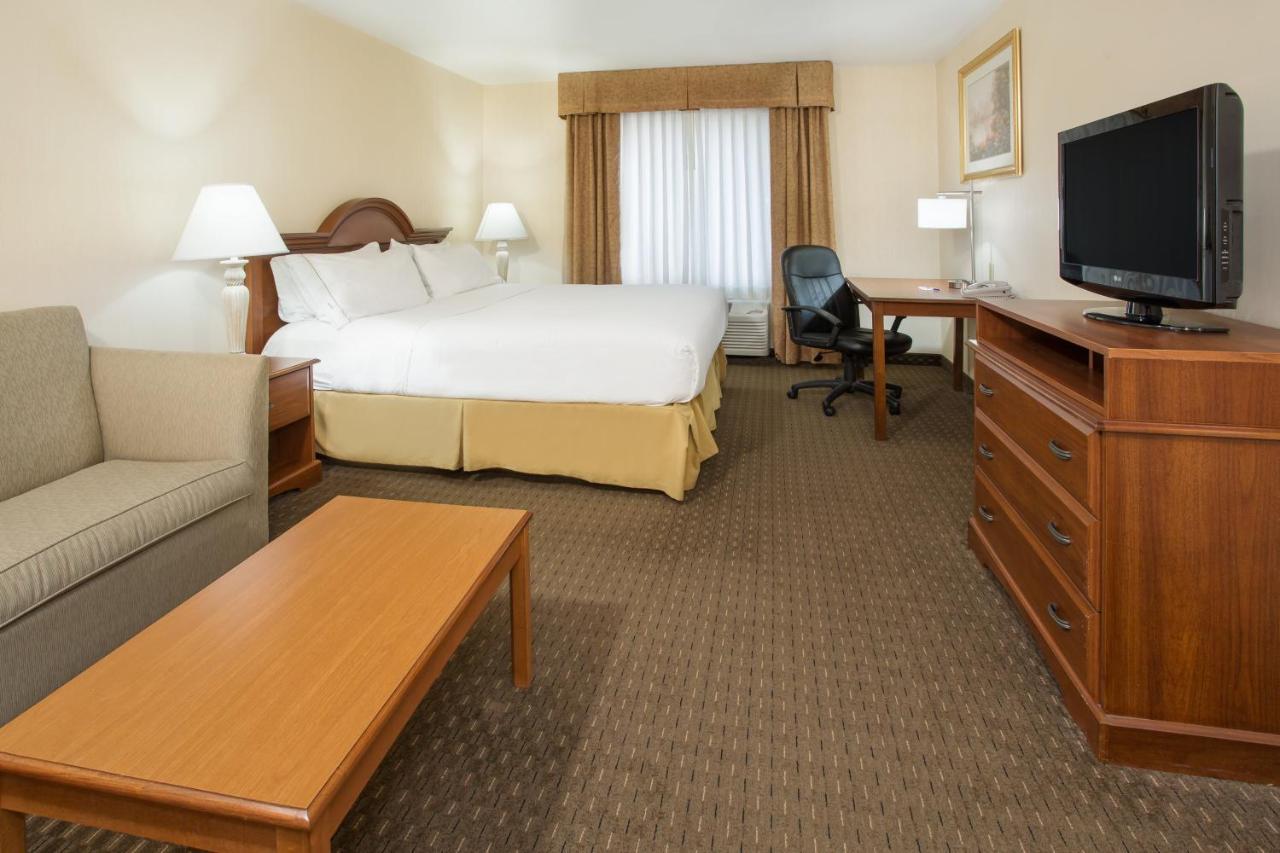 Holiday Inn Express Hotel & Suites Marion By Ihg Eksteriør billede
